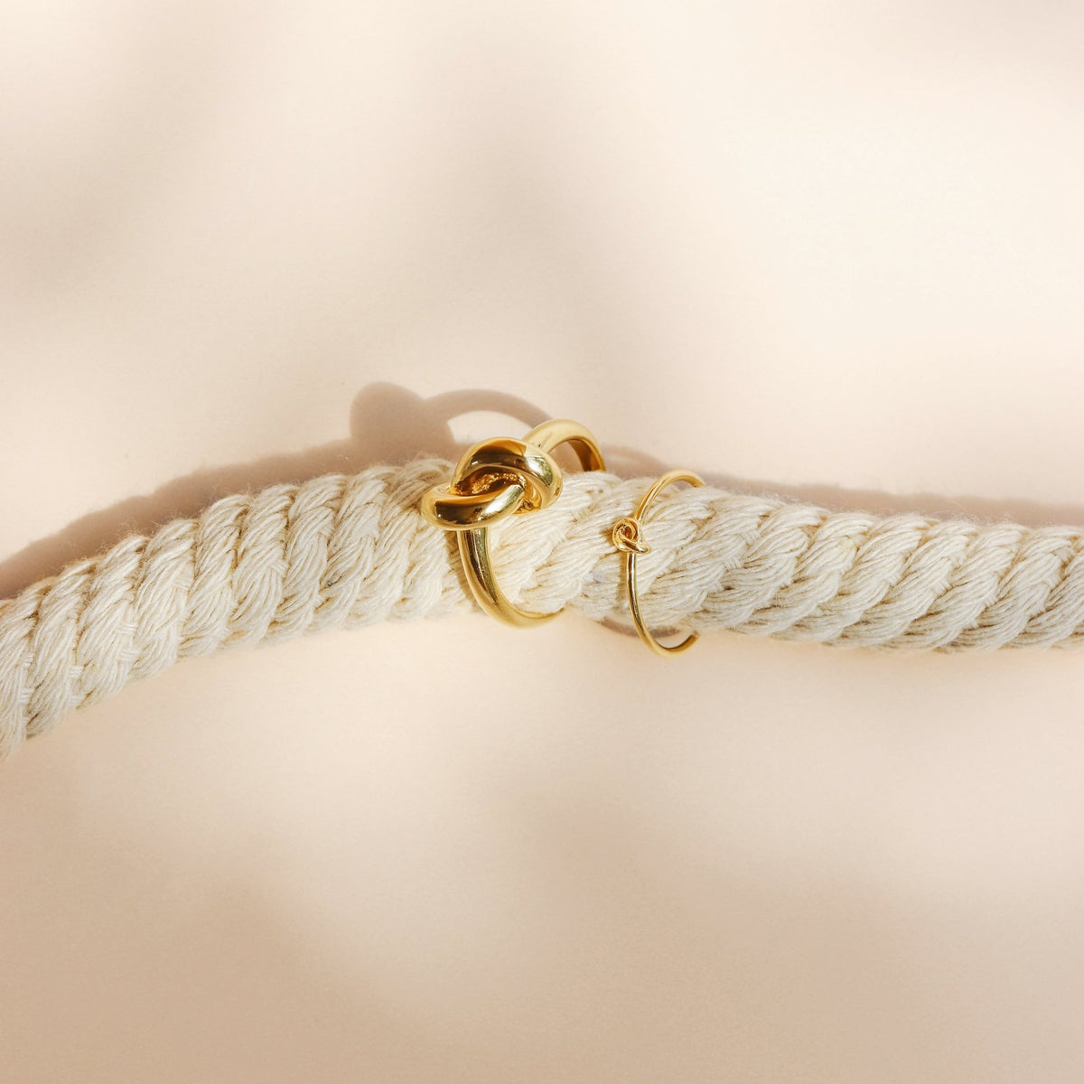 POISE KNOT THIN BAND - GOLD - SO PRETTY CARA COTTER