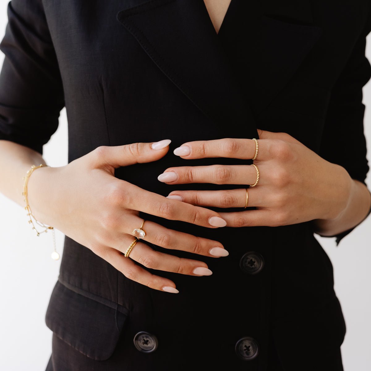 14K SOLID GOLD - FEARLESS THIN CABLE LINK BAND RING - SO PRETTY CARA COTTER