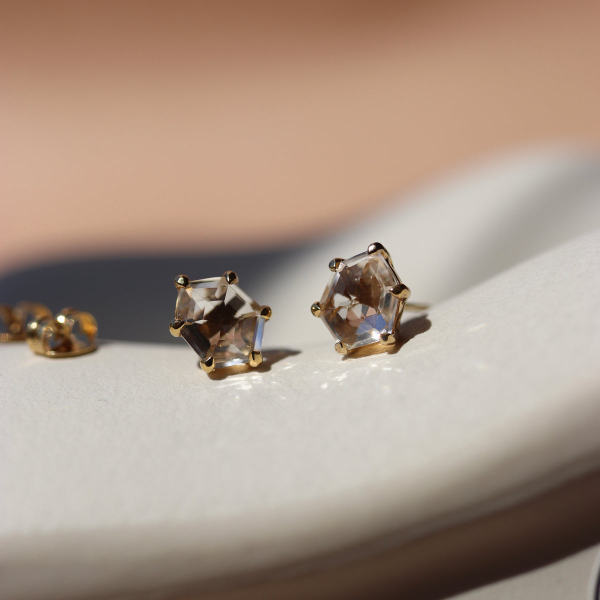 MINI HONOUR STUD EARRINGS - WHITE TOPAZ & GOLD