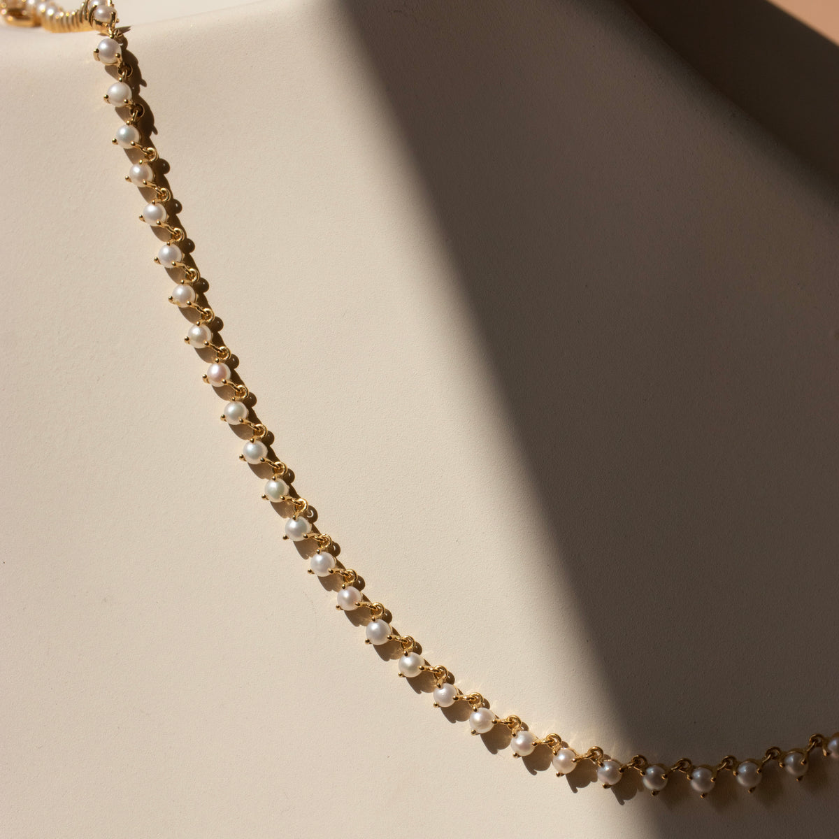 Scattered Love Tennis Necklace - Pearl