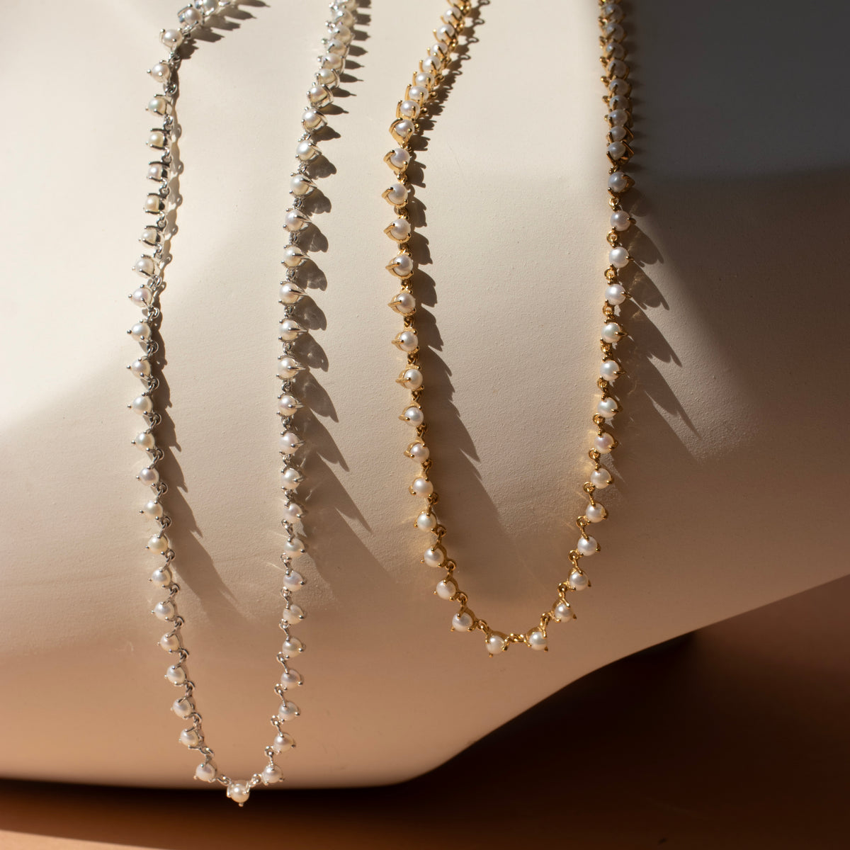 Scattered Love Tennis Necklace - Pearl