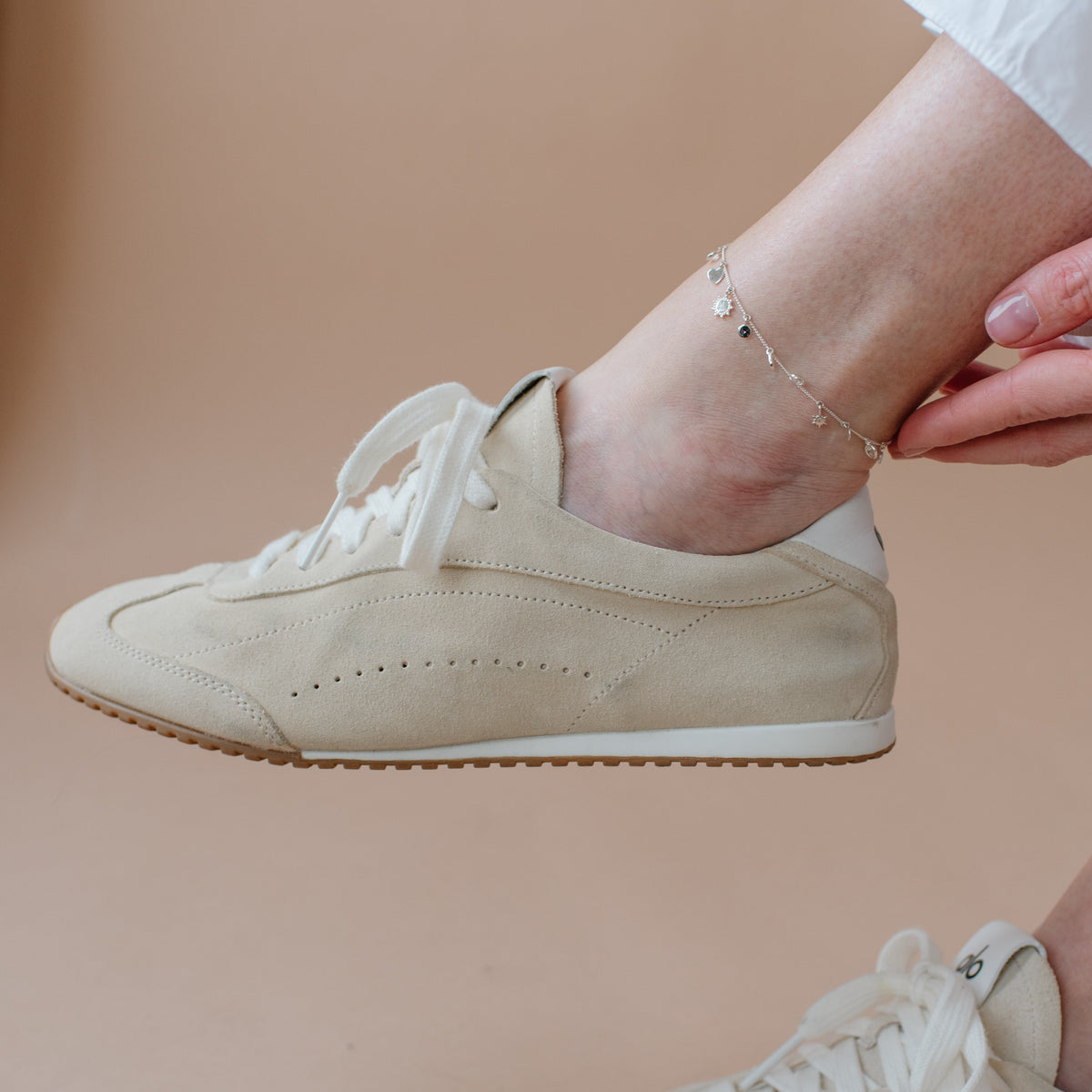 ALL THE PRETTY THINGS ANKLET