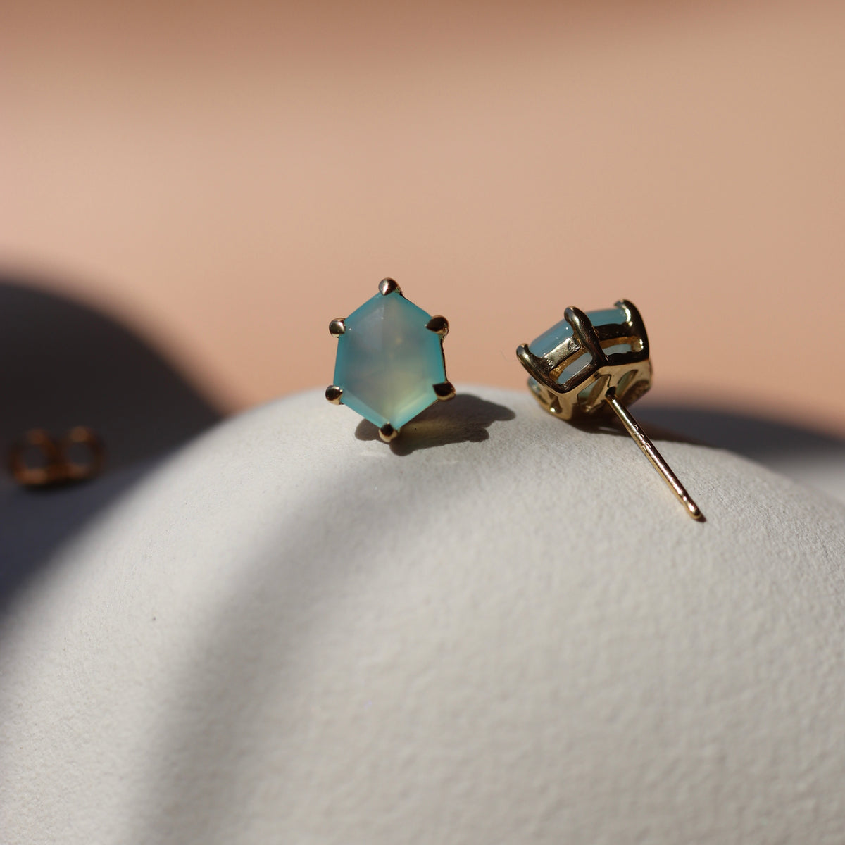 MINI HONOUR STUD EARRINGS - AQUA CHALCEDONY & GOLD