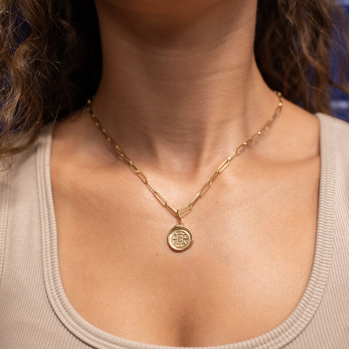 Boston Bruins Wax Seal Oval Link Pendant Necklace