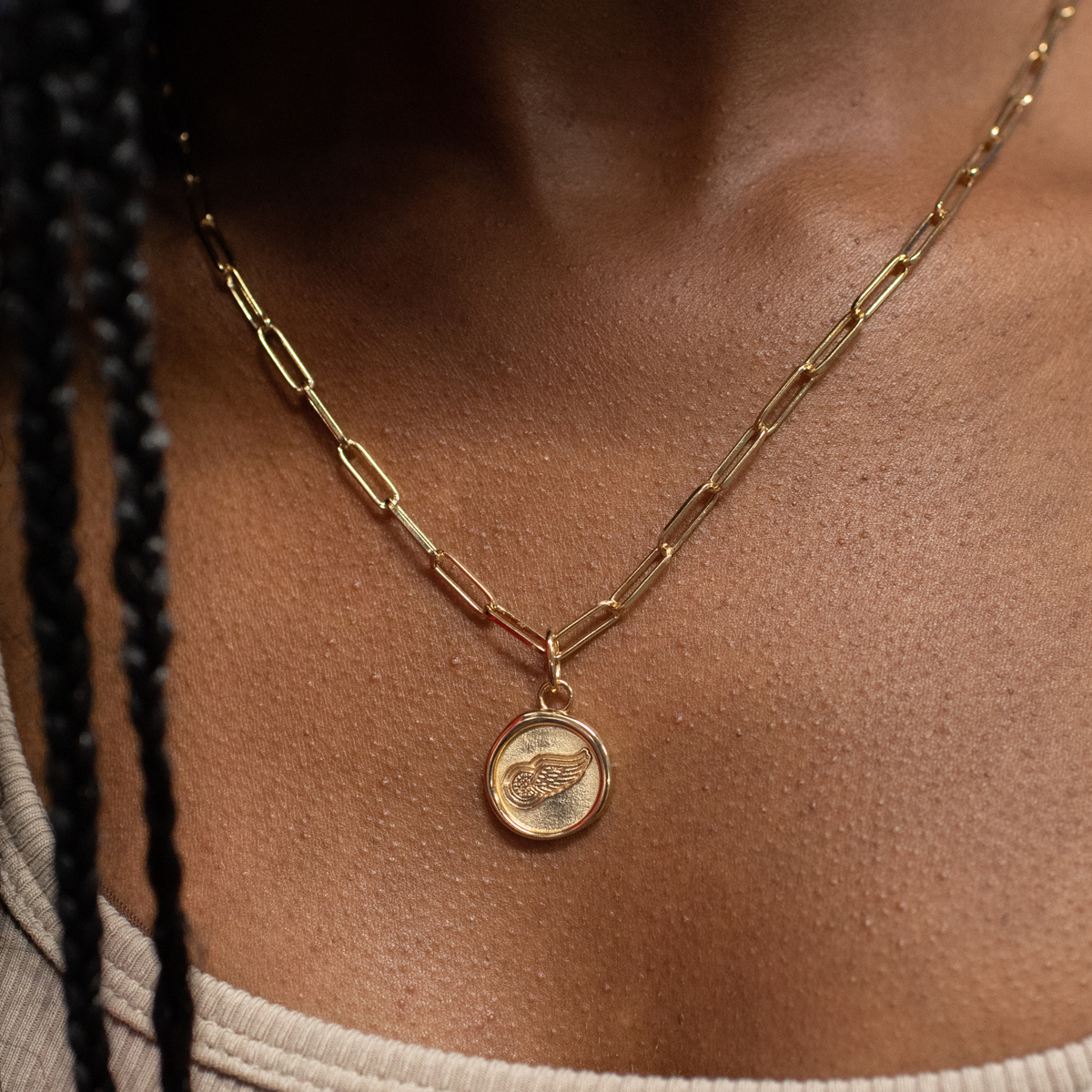Detroit Red Wings Wax Seal Oval  Link Pendant Necklace
