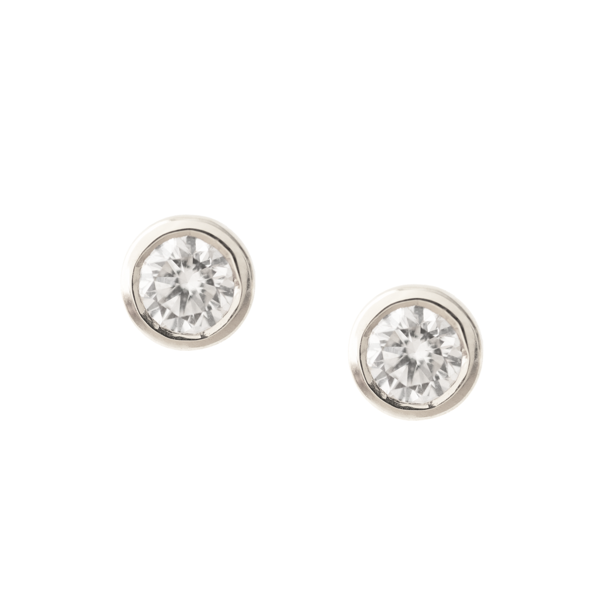 Fraiche Solitaire Diamond Studs