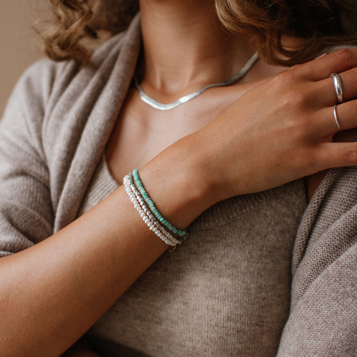 Iconic Beaded Stretch Bracelet - Freshwater Pearl