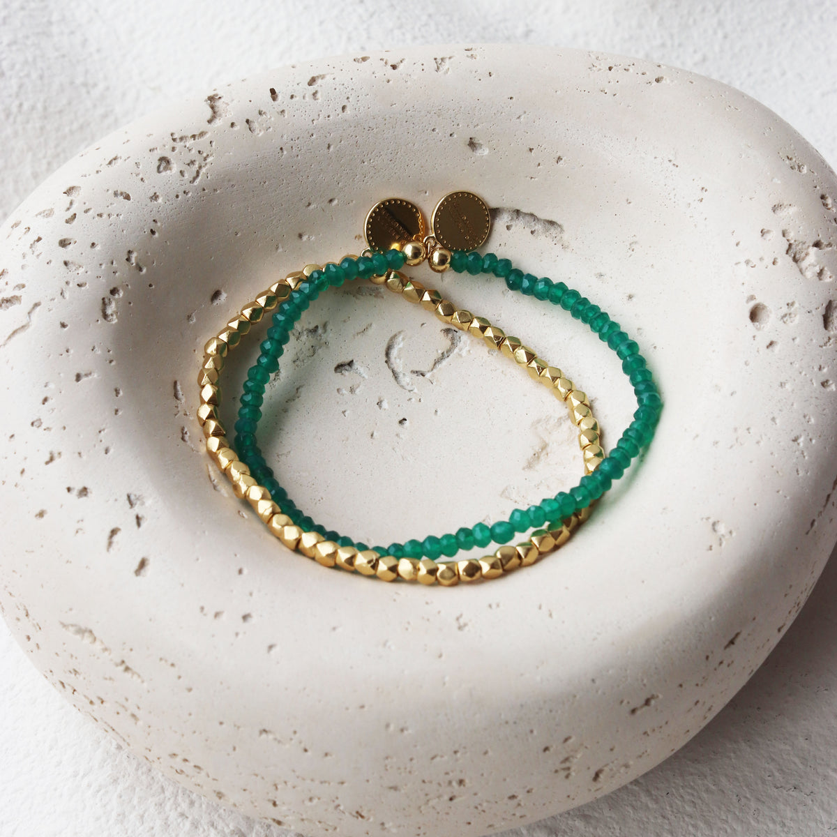 Iconic Beaded Stretch Bracelet - Green Onyx