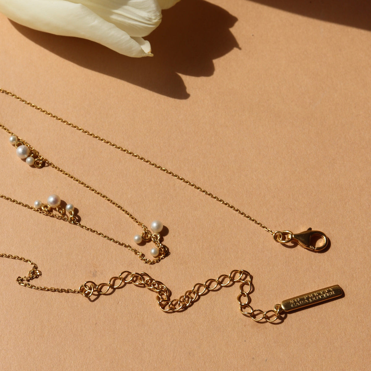 Radiant Cluster Necklace - Pearl