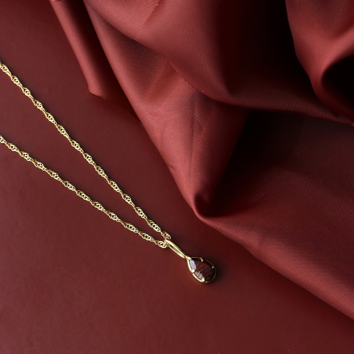 Harmony Pendant Necklace - Sedona Red Jasper