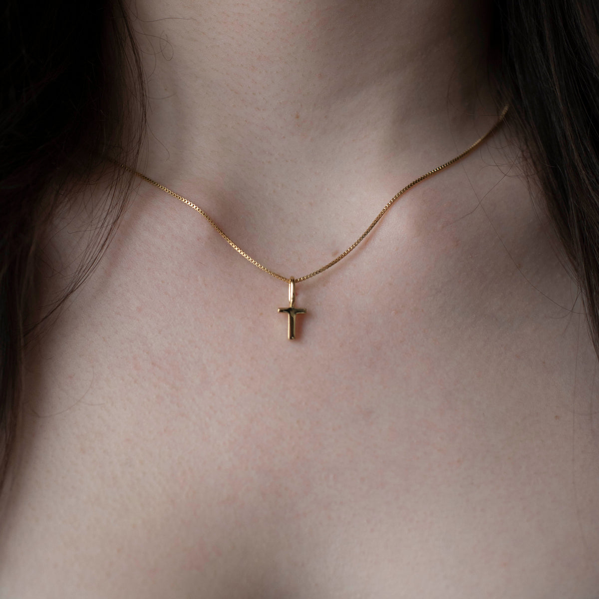 NOTABLE LETTER CHARM - T