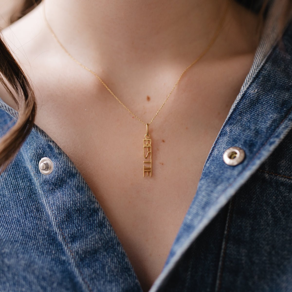 BESTIE FEARLESS NAMESAKE NECKLACE - GOLD - SO PRETTY CARA COTTER