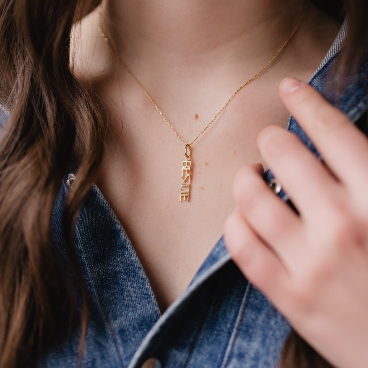 BESTIE FEARLESS NAMESAKE NECKLACE - GOLD - SO PRETTY CARA COTTER