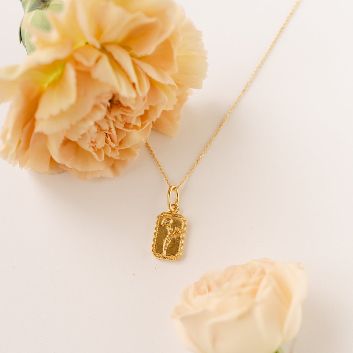 FRAICHE INSPIRE JANUARY BIRTH FLOWER NECKLACE - CARNATION - SO PRETTY CARA COTTER
