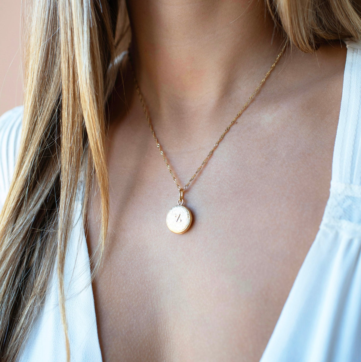 Fraiche Vintage Monogram Locket - Z - SO PRETTY CARA COTTER