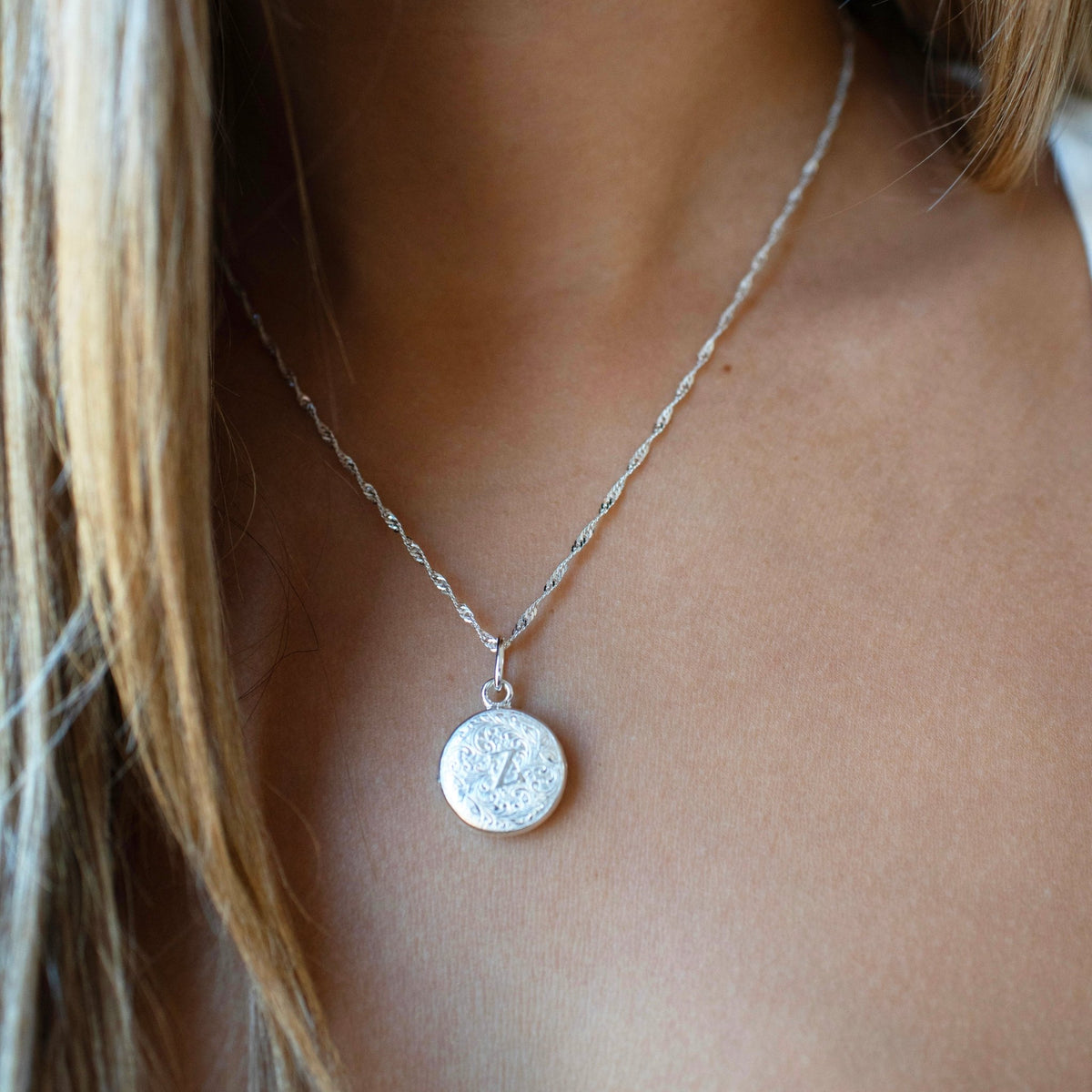 Fraiche Vintage Monogram Locket - Z - SO PRETTY CARA COTTER