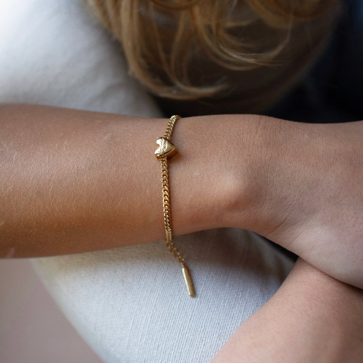 “I Love My Edmonton Oilers” Slider Heart Charm Chain Bracelet - SO PRETTY CARA COTTER