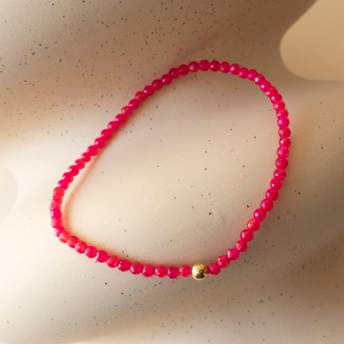 ICONIC BEADED STRETCH BRACELET - HOT PINK CHALCEDONY - SO PRETTY CARA COTTER