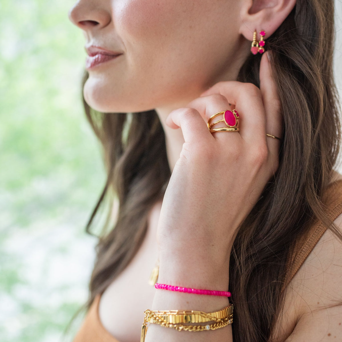 ICONIC BEADED STRETCH BRACELET - HOT PINK CHALCEDONY - SO PRETTY CARA COTTER