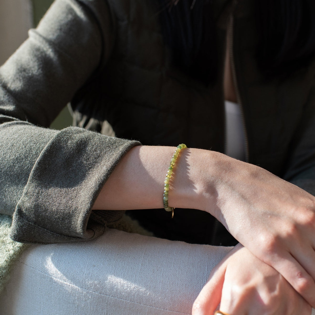 Iconic Beaded Stretch Bracelet - Juniper Vasonite - SO PRETTY CARA COTTER