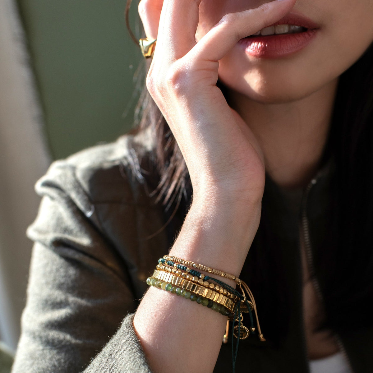 Iconic Beaded Stretch Bracelet - Juniper Vasonite - SO PRETTY CARA COTTER