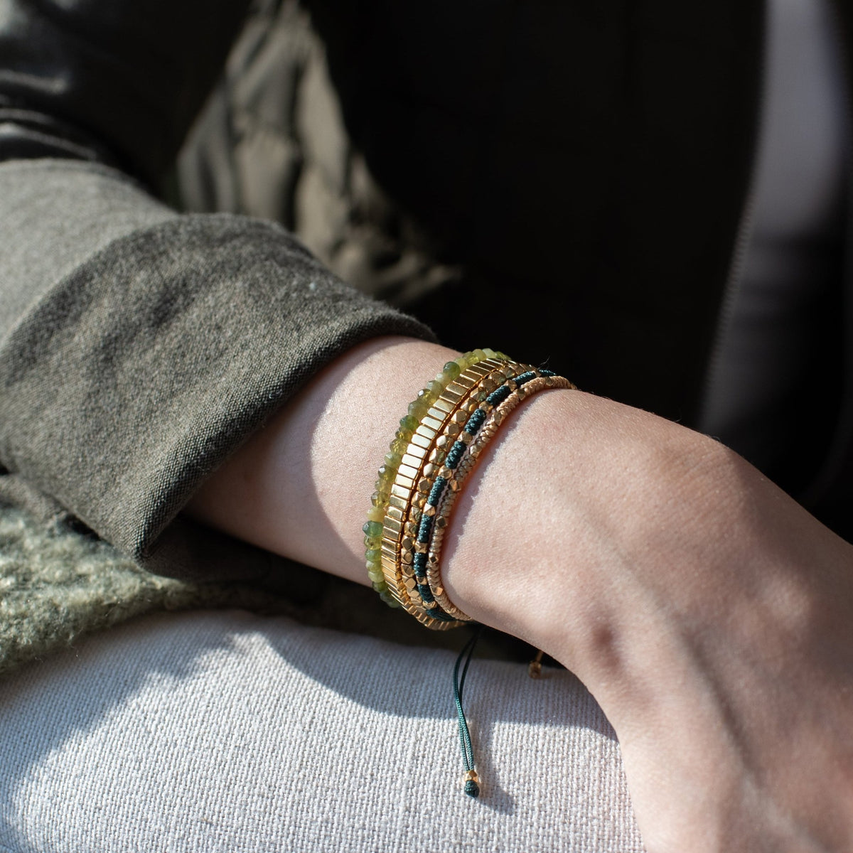 Iconic Beaded Stretch Bracelet - Juniper Vasonite - SO PRETTY CARA COTTER