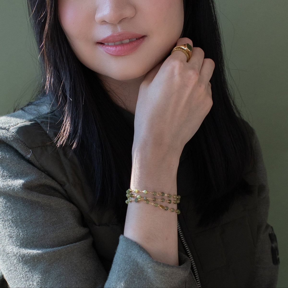 Iconic Short Beaded Necklace - Juniper Vasonite - SO PRETTY CARA COTTER