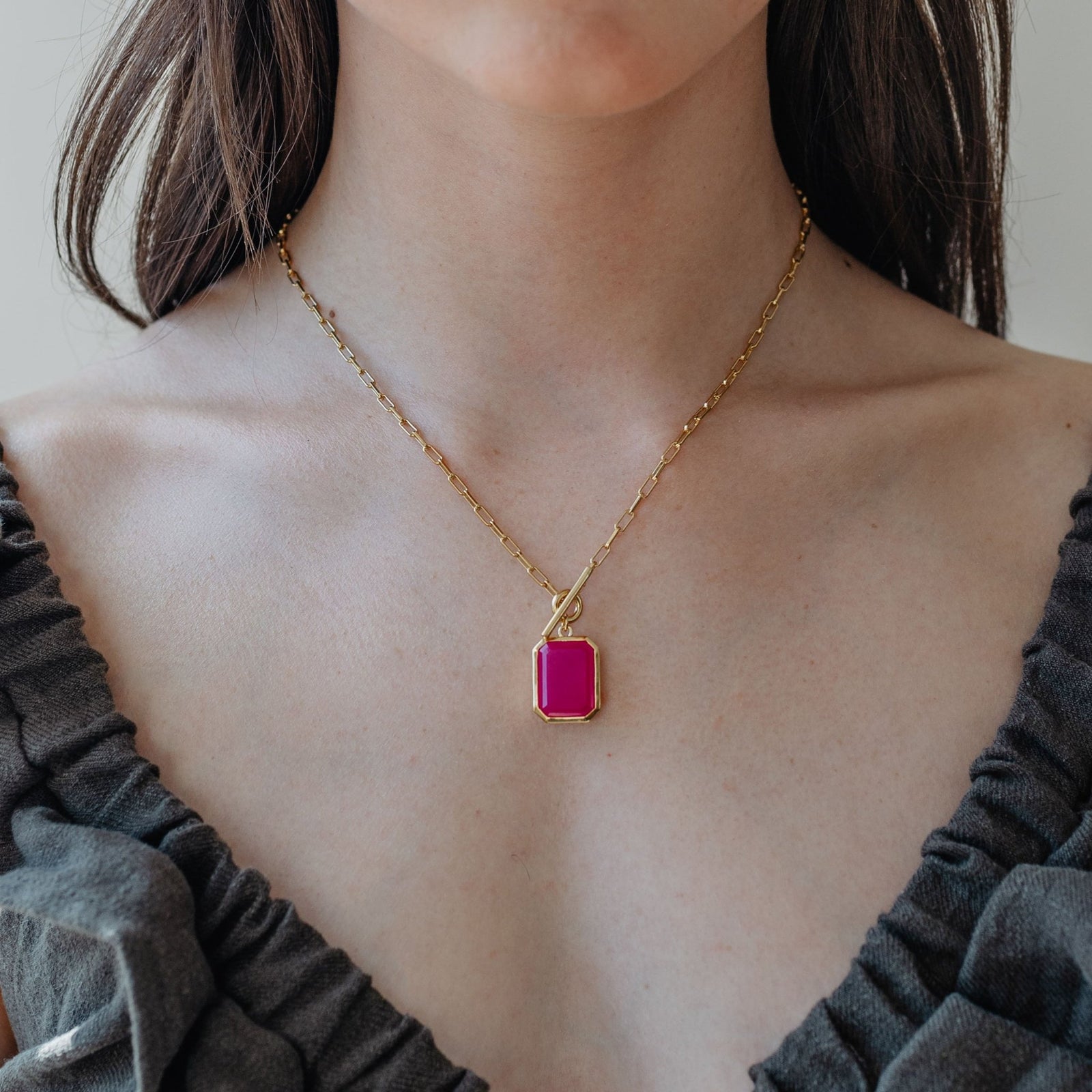 LOVE VINTAGE SOLITAIRE TOGGLE NECKLACE - HOT PINK CHALCEDONY - SO PRETTY CARA COTTER