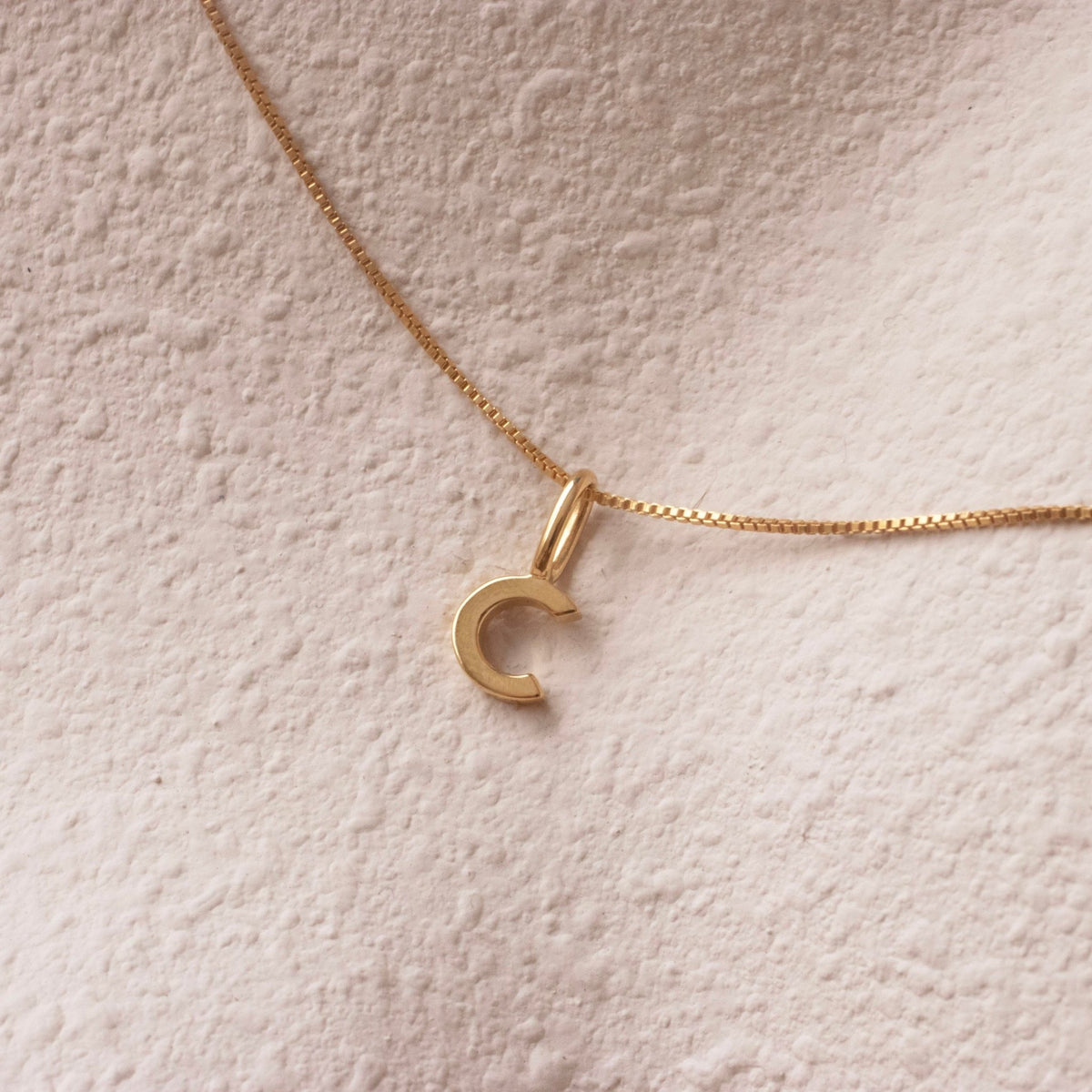 NOTABLE LETTER CHARM - C - SO PRETTY CARA COTTER
