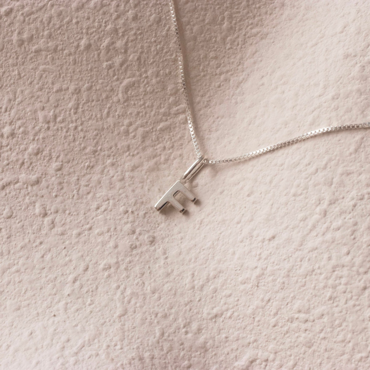 NOTABLE LETTER CHARM - F - SO PRETTY CARA COTTER