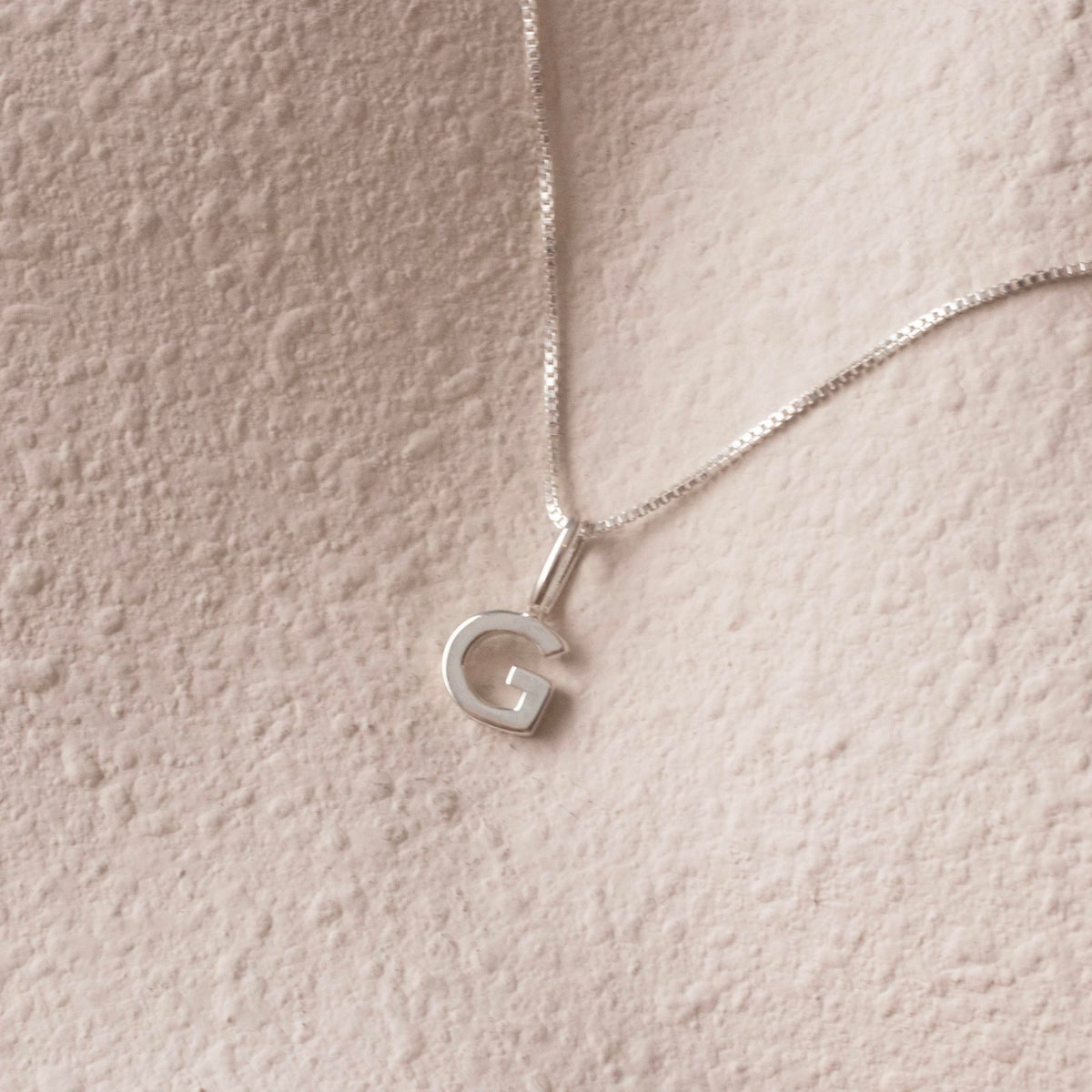 NOTABLE LETTER CHARM - G - SO PRETTY CARA COTTER