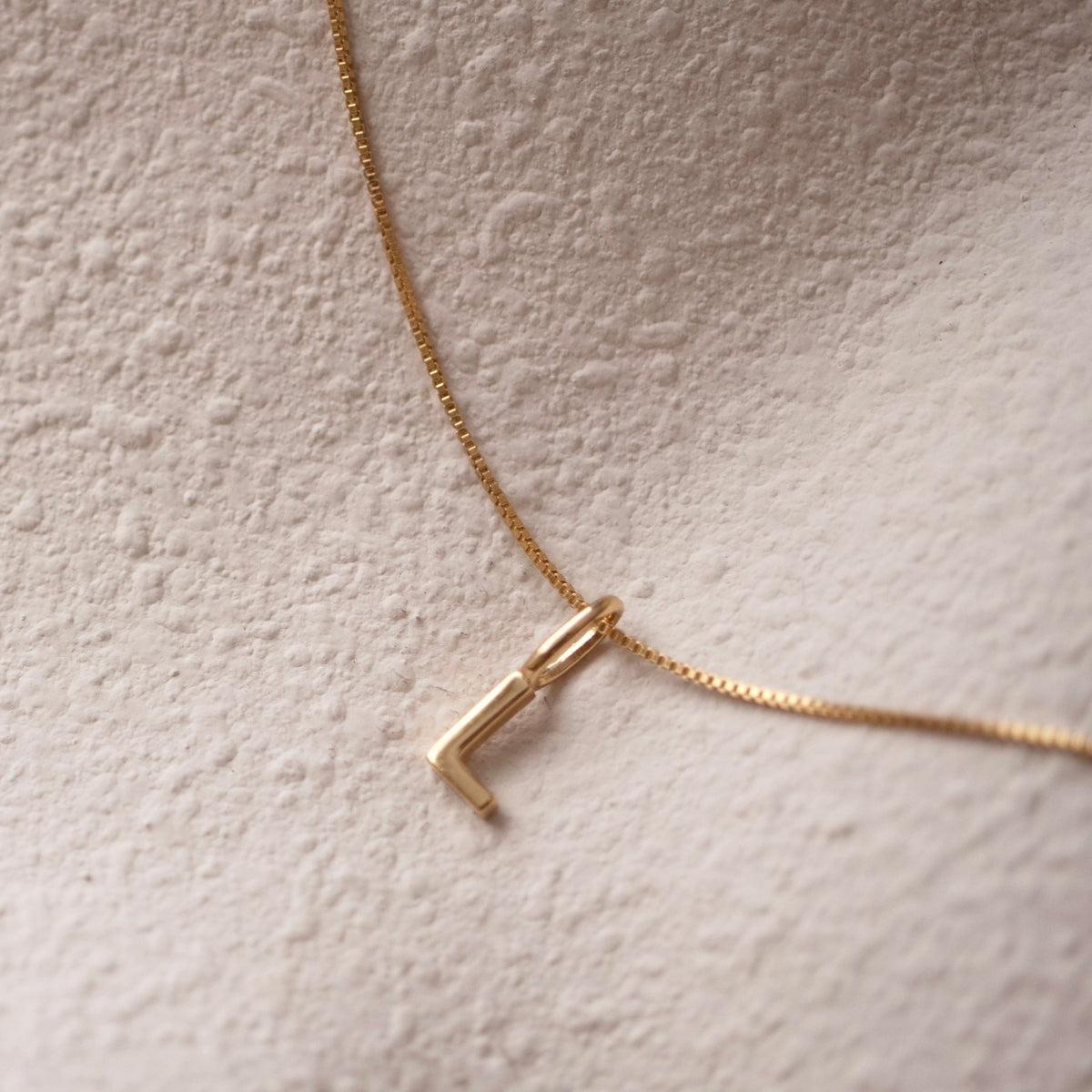 NOTABLE LETTER CHARM - L - SO PRETTY CARA COTTER