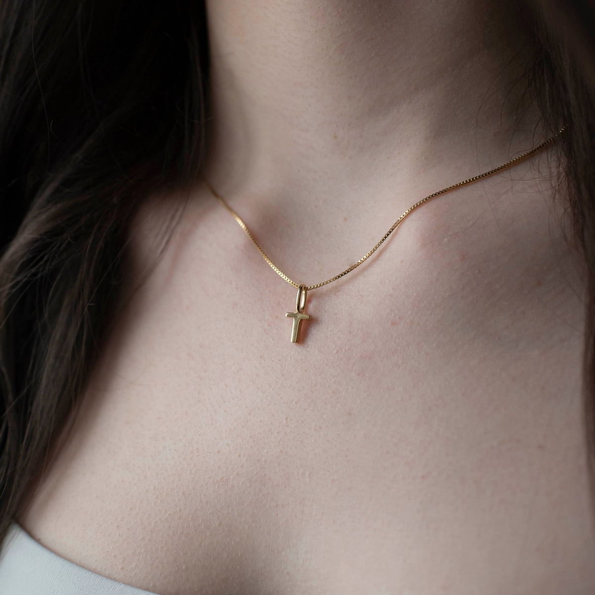 NOTABLE LETTER CHARM - T - SO PRETTY CARA COTTER