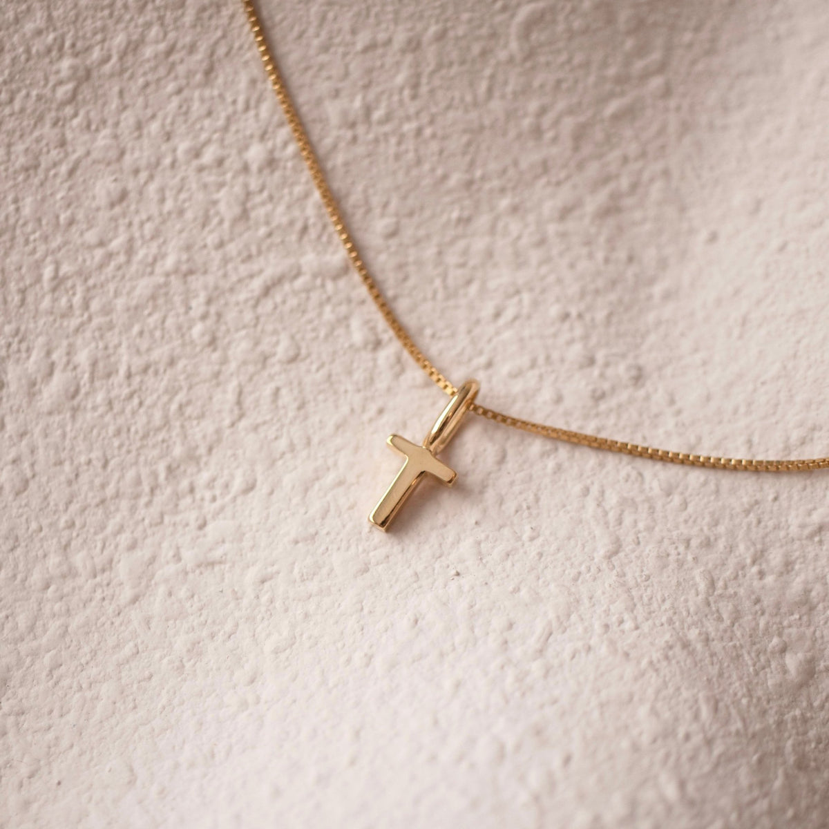 NOTABLE LETTER CHARM - T - SO PRETTY CARA COTTER