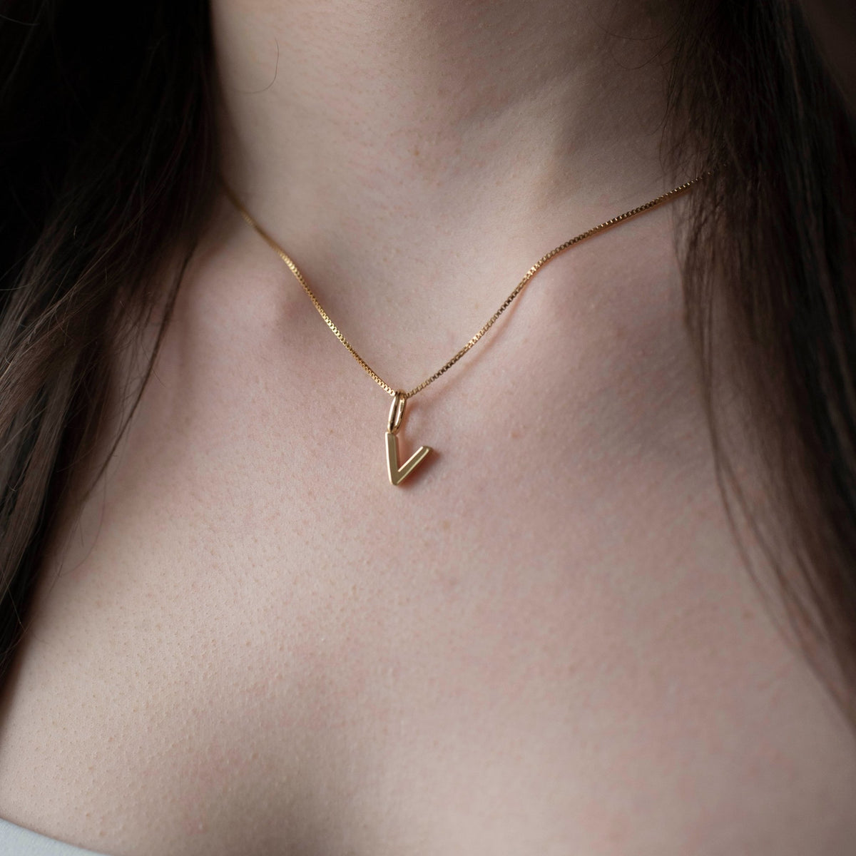NOTABLE LETTER CHARM - V - SO PRETTY CARA COTTER