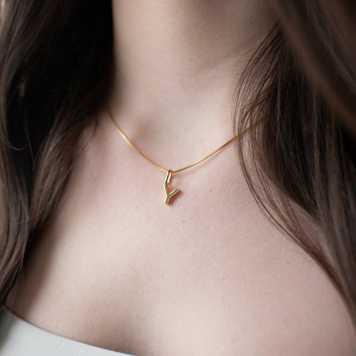 NOTABLE LETTER CHARM - Y - SO PRETTY CARA COTTER