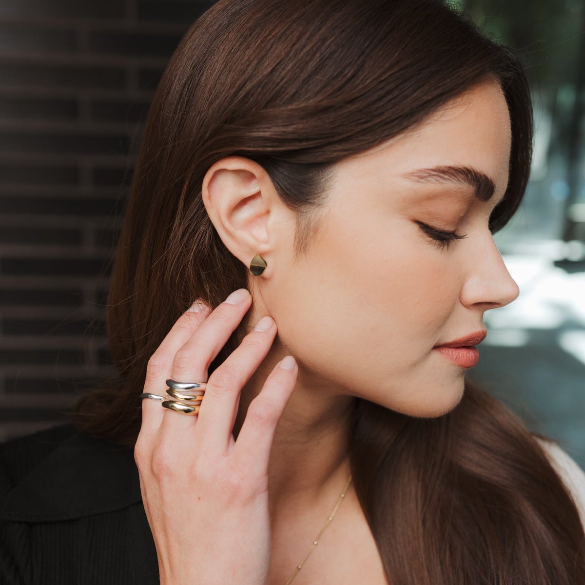 POISE CURVE STUDS - SO PRETTY CARA COTTER