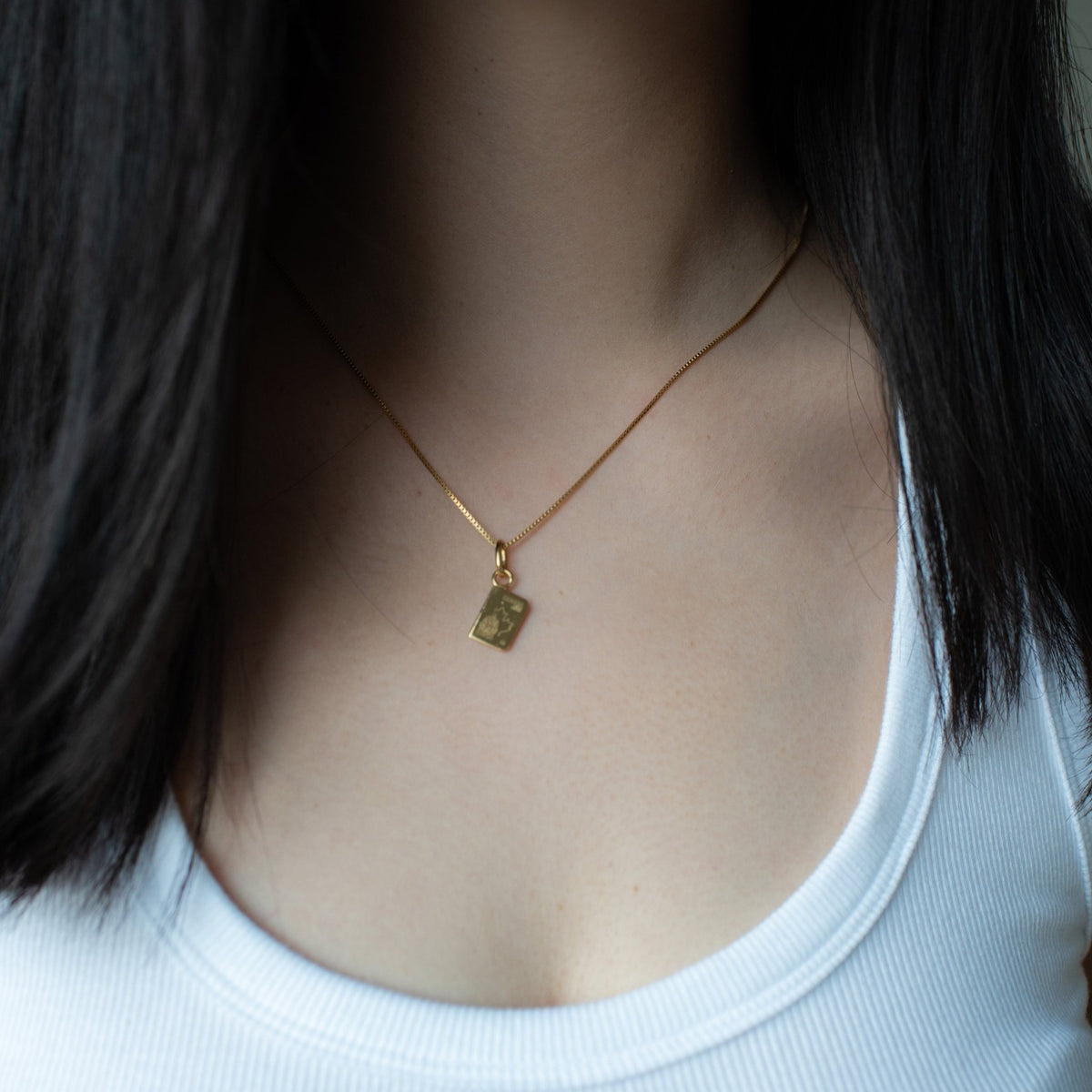 Poise Passport Charm - SO PRETTY CARA COTTER