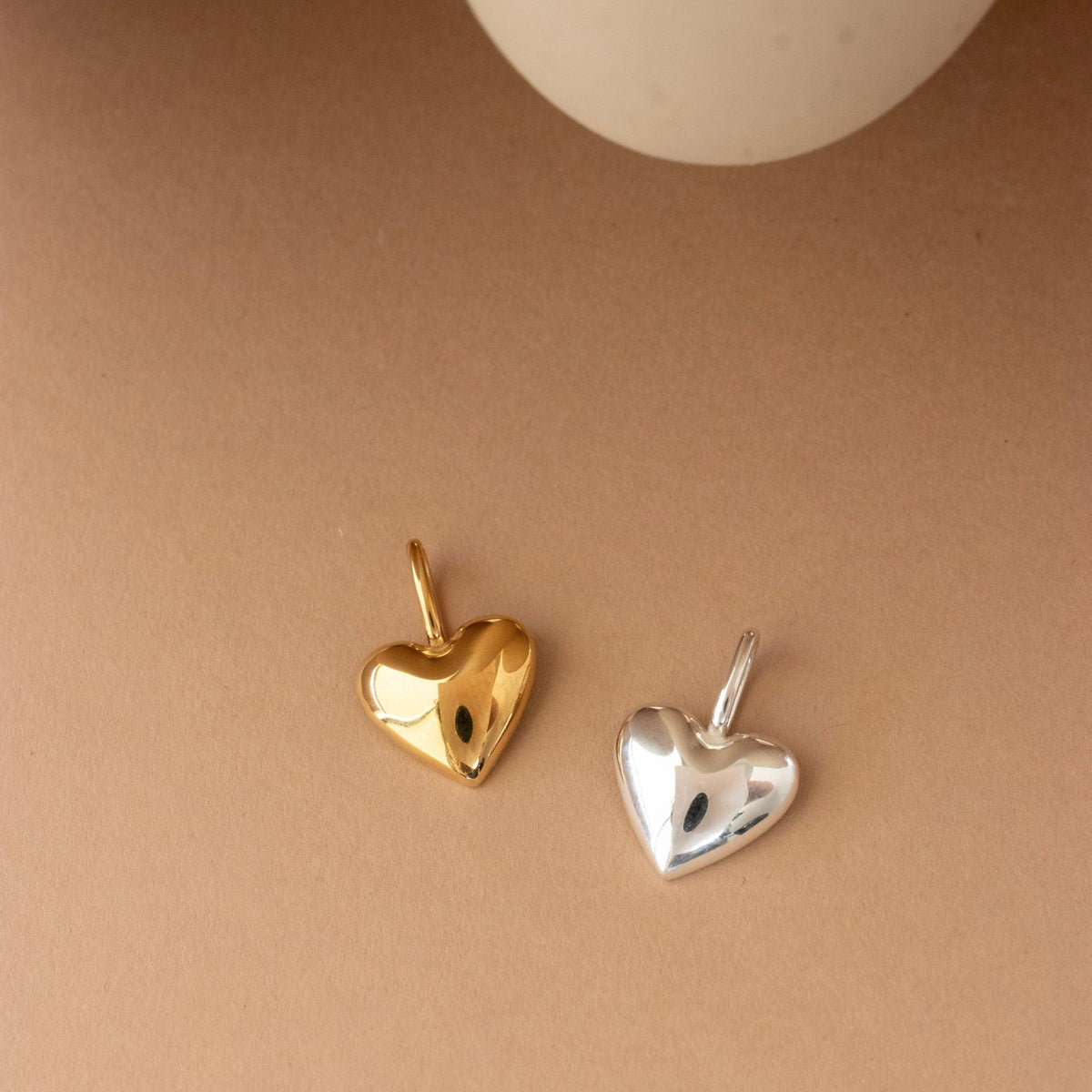 Poise Sculpted Heart Charm - SO PRETTY CARA COTTER