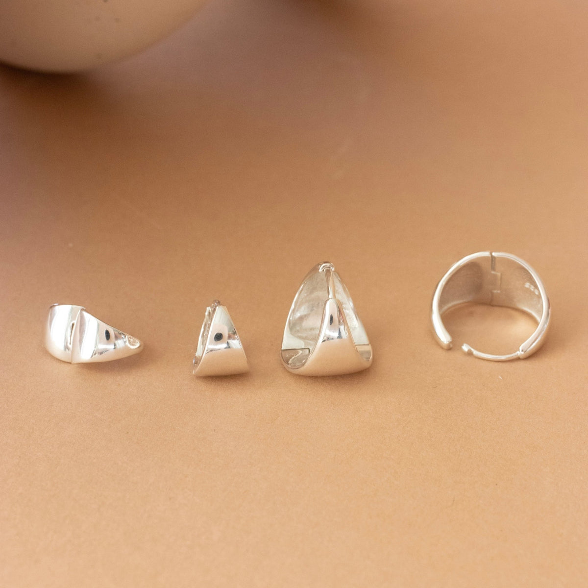 Poise Sculpted Triangle Hoops - Medium - SO PRETTY CARA COTTER