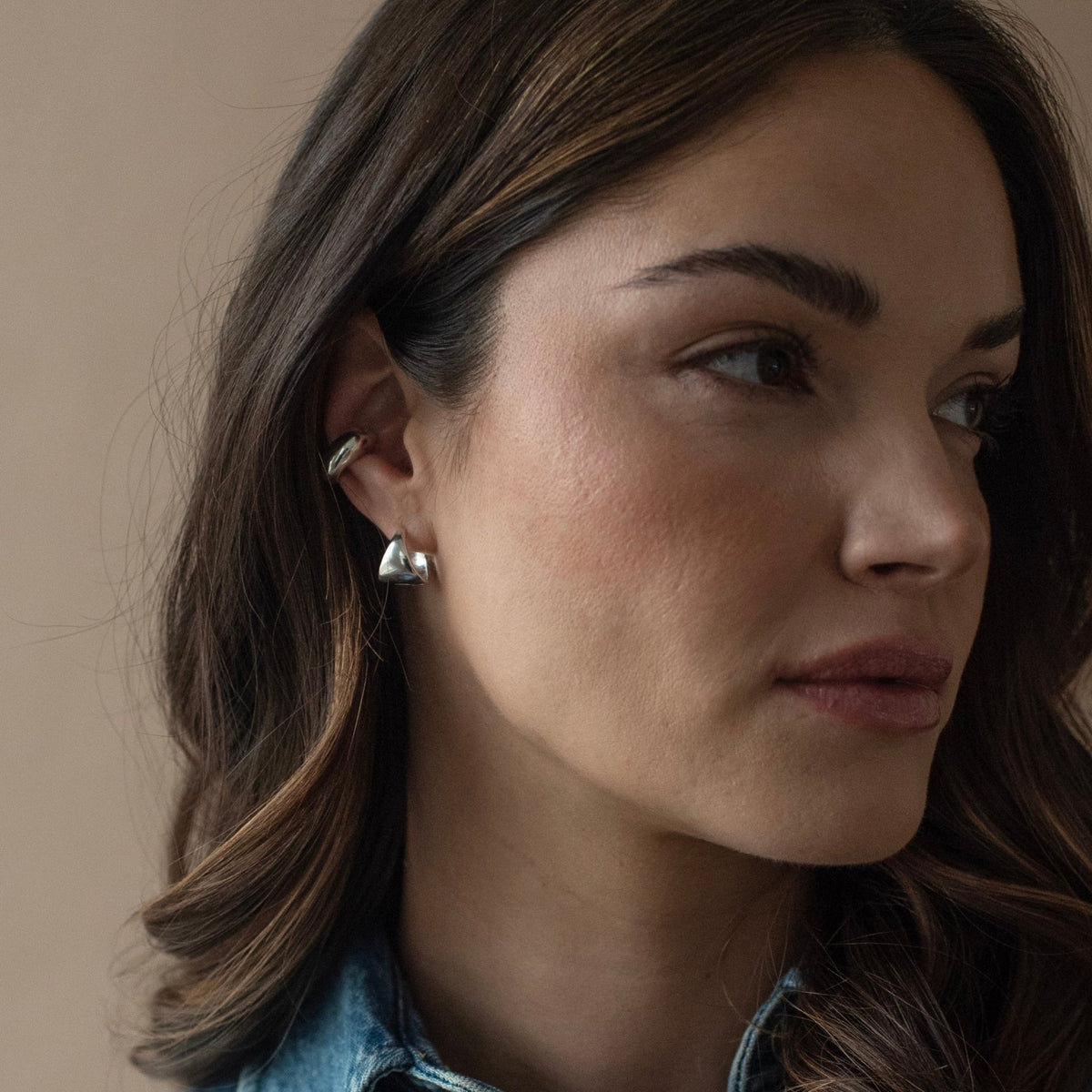 Poise Sculpted Triangle Hoops - Medium - SO PRETTY CARA COTTER