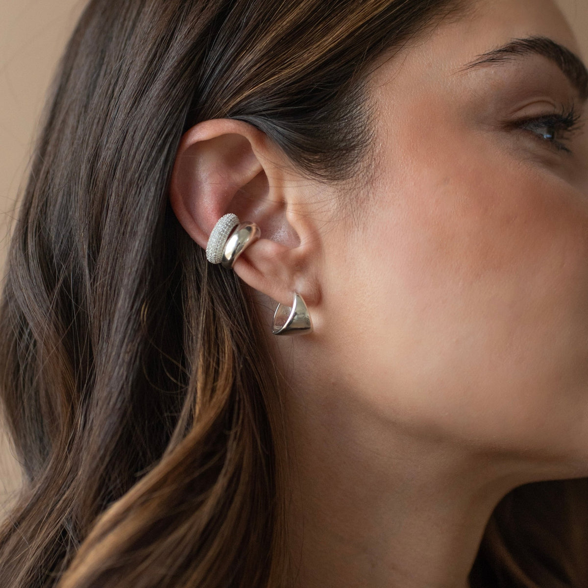 Poise Sculpted Triangle Hoops - Medium - SO PRETTY CARA COTTER