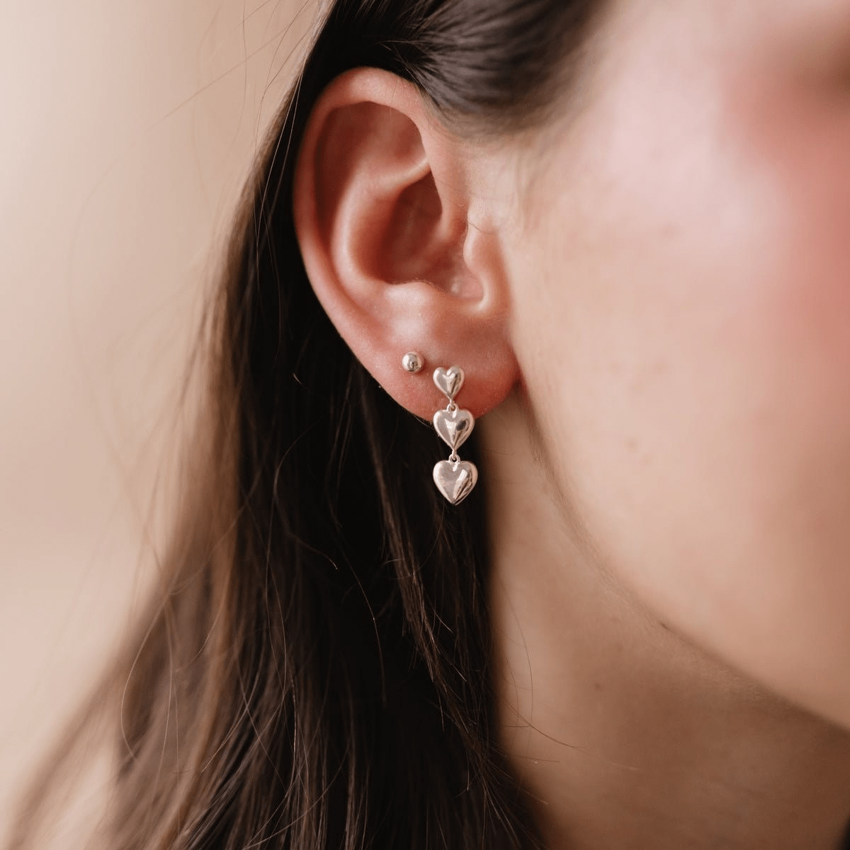 POISE TRIO HEART DROP EARRINGS - SILVER - SO PRETTY CARA COTTER