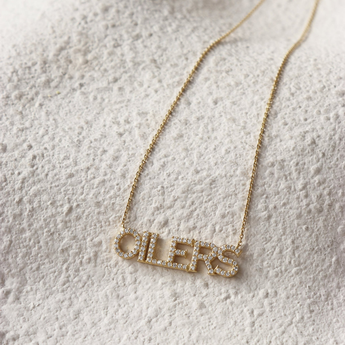 Pre - Order Edmonton Oilers Pavé Necklace - SO PRETTY CARA COTTER