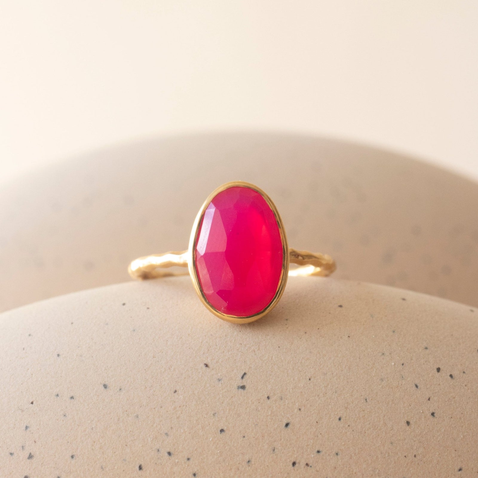 PROTECT OVAL RING - HOT PINK CHALCEDONY - SO PRETTY CARA COTTER