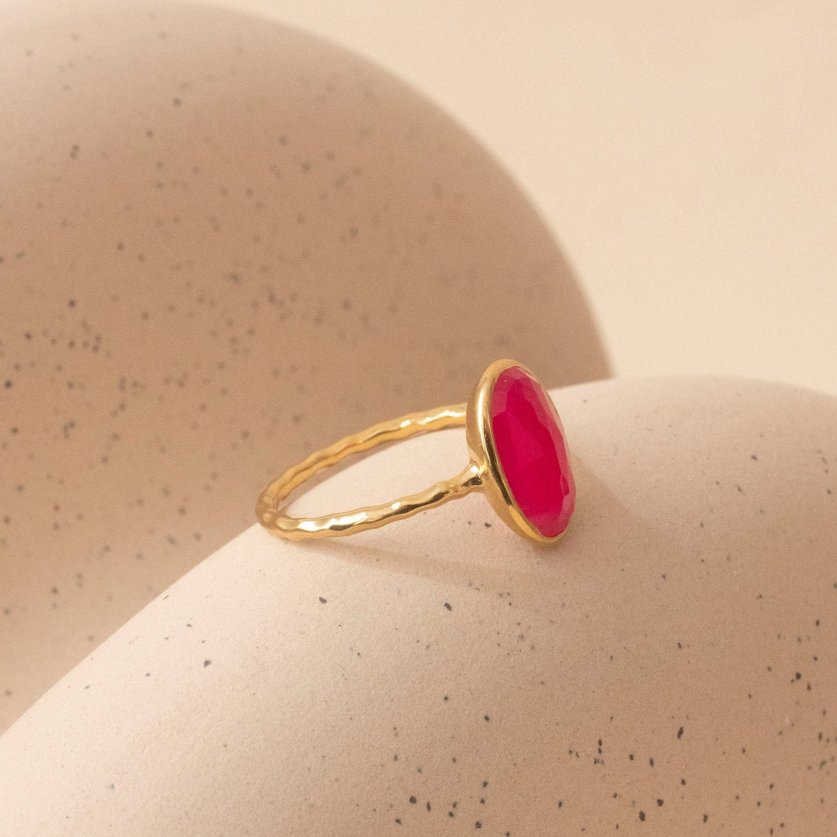 PROTECT OVAL RING - HOT PINK CHALCEDONY - SO PRETTY CARA COTTER