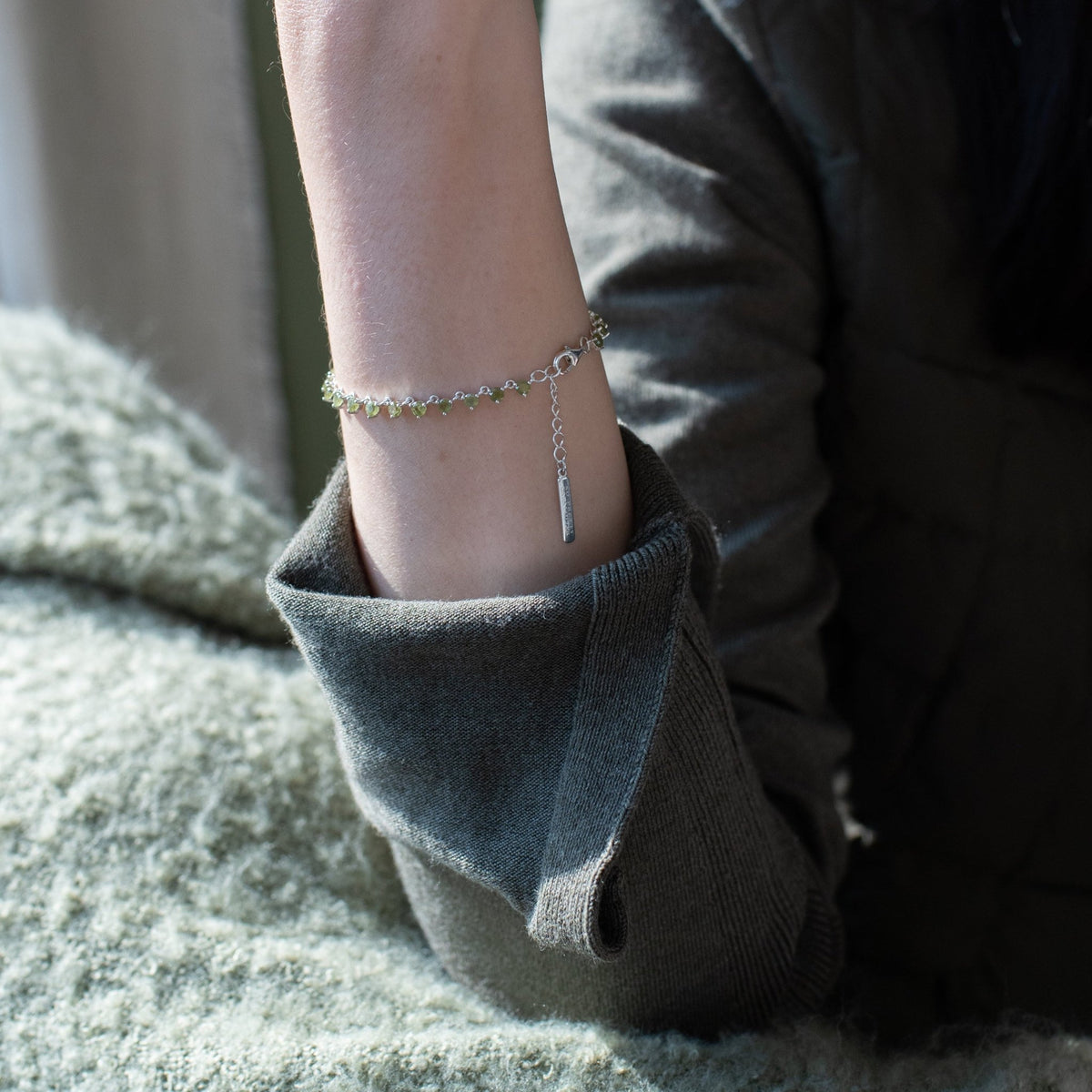 Scattered Love Tennis Bracelet - Juniper Vasonite - SO PRETTY CARA COTTER