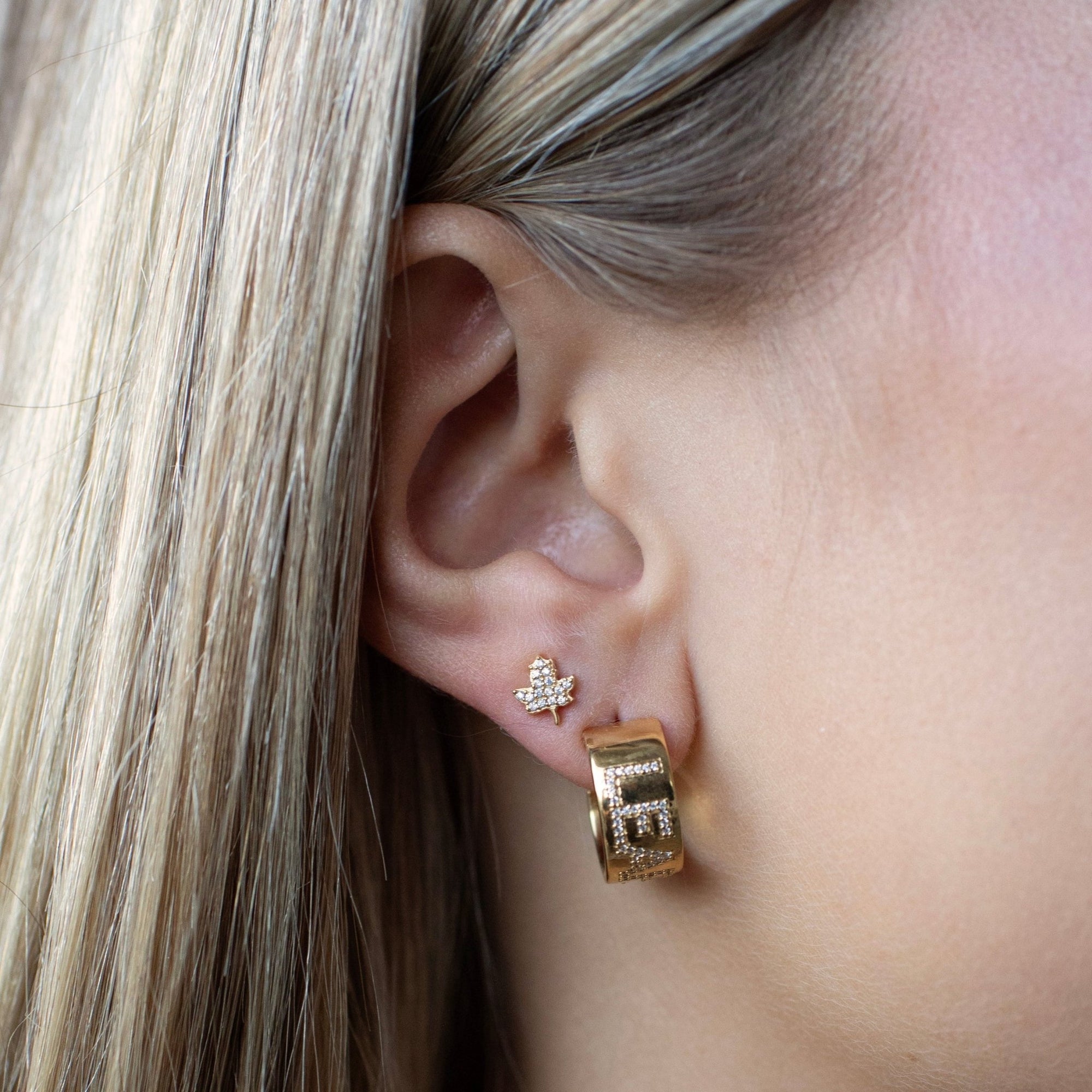 Toronto Maple Leafs Pavé Cigar Band Hoop Earrings - SO PRETTY CARA COTTER