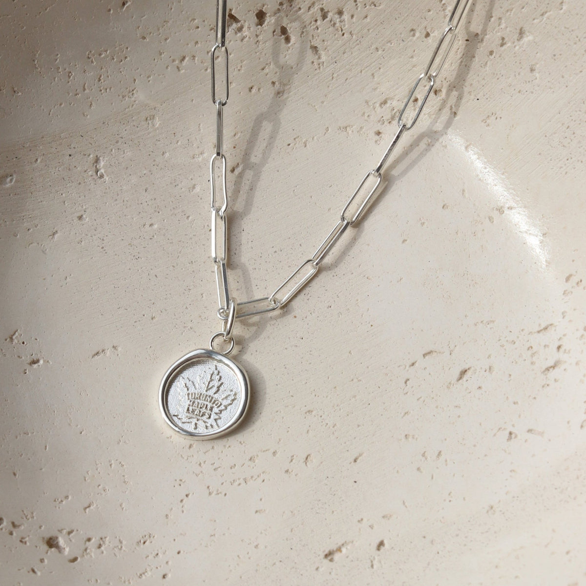 Toronto Maple Leafs Wax Seal Oval Link Pendant Necklace - SO PRETTY CARA COTTER