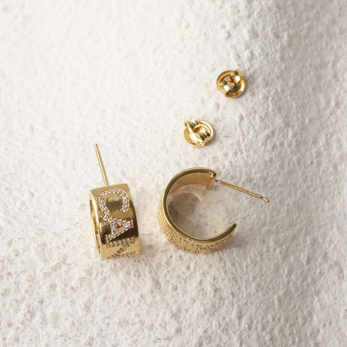 Vancouver Canucks Pavé Cigar Band Hoop Earrings - SO PRETTY CARA COTTER